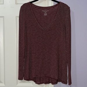 American Eagle soft and sexy. small long sleeves